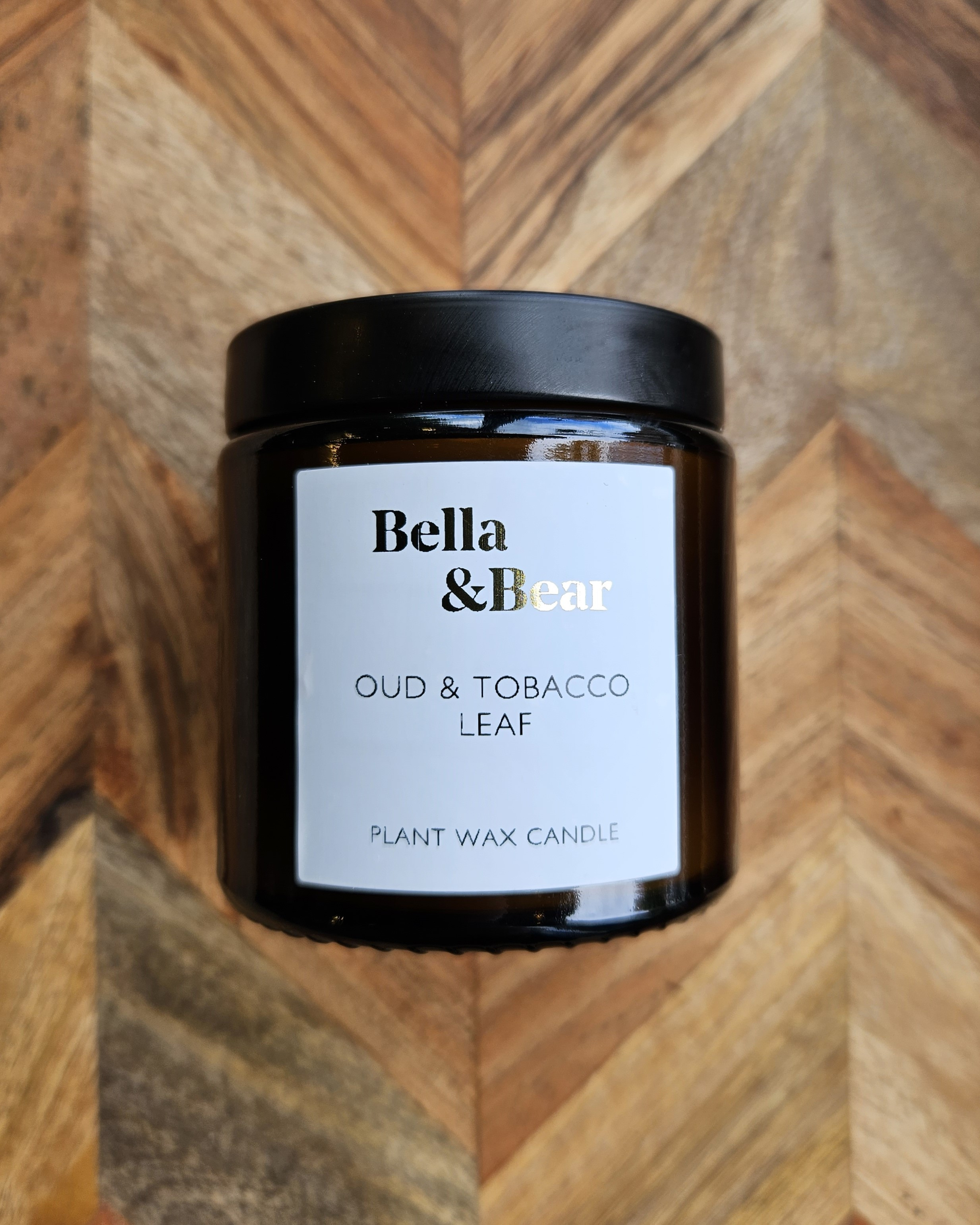 Oud & Tobacco Leaf Scented Candle