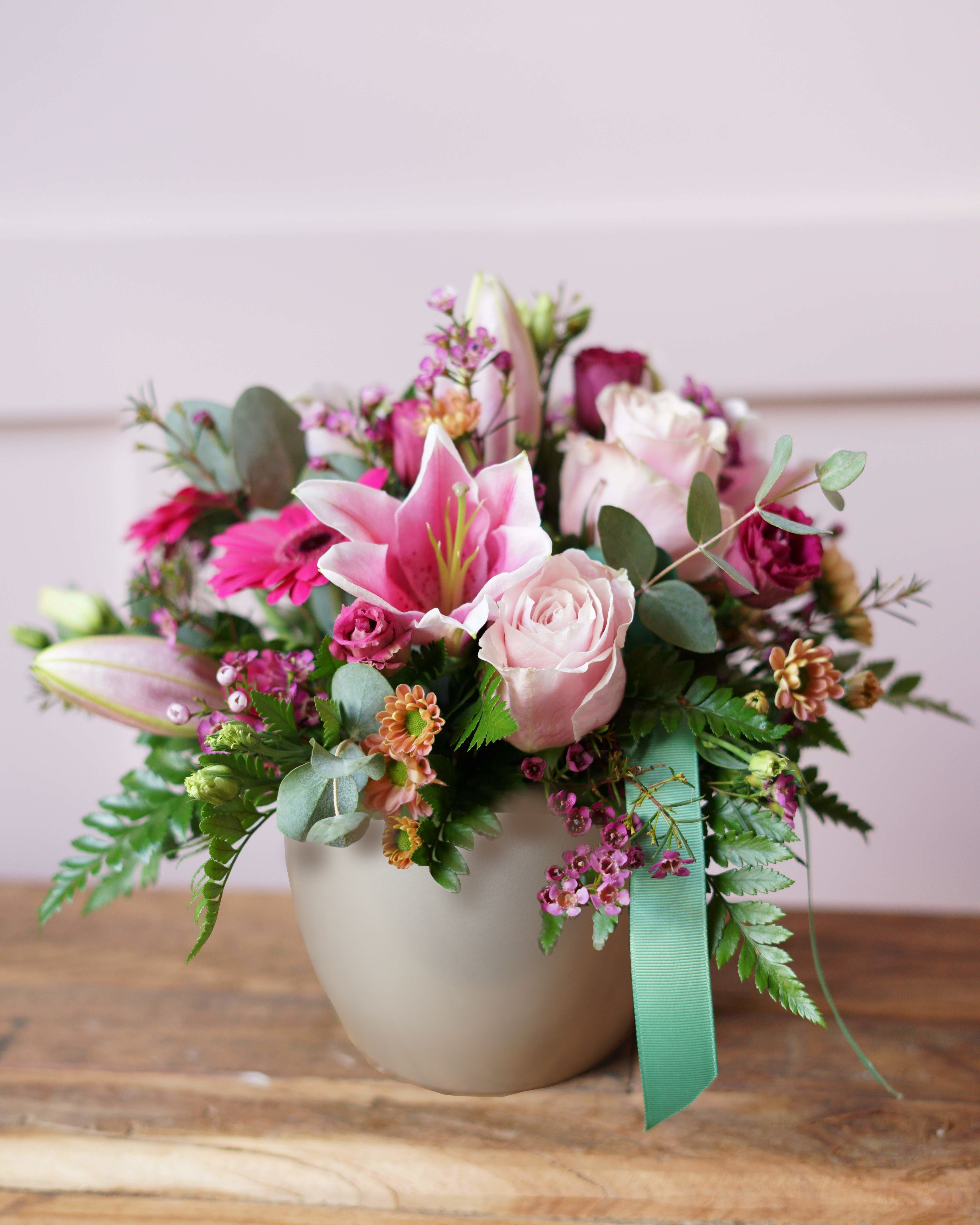 Pink Arrangement in Ceramic